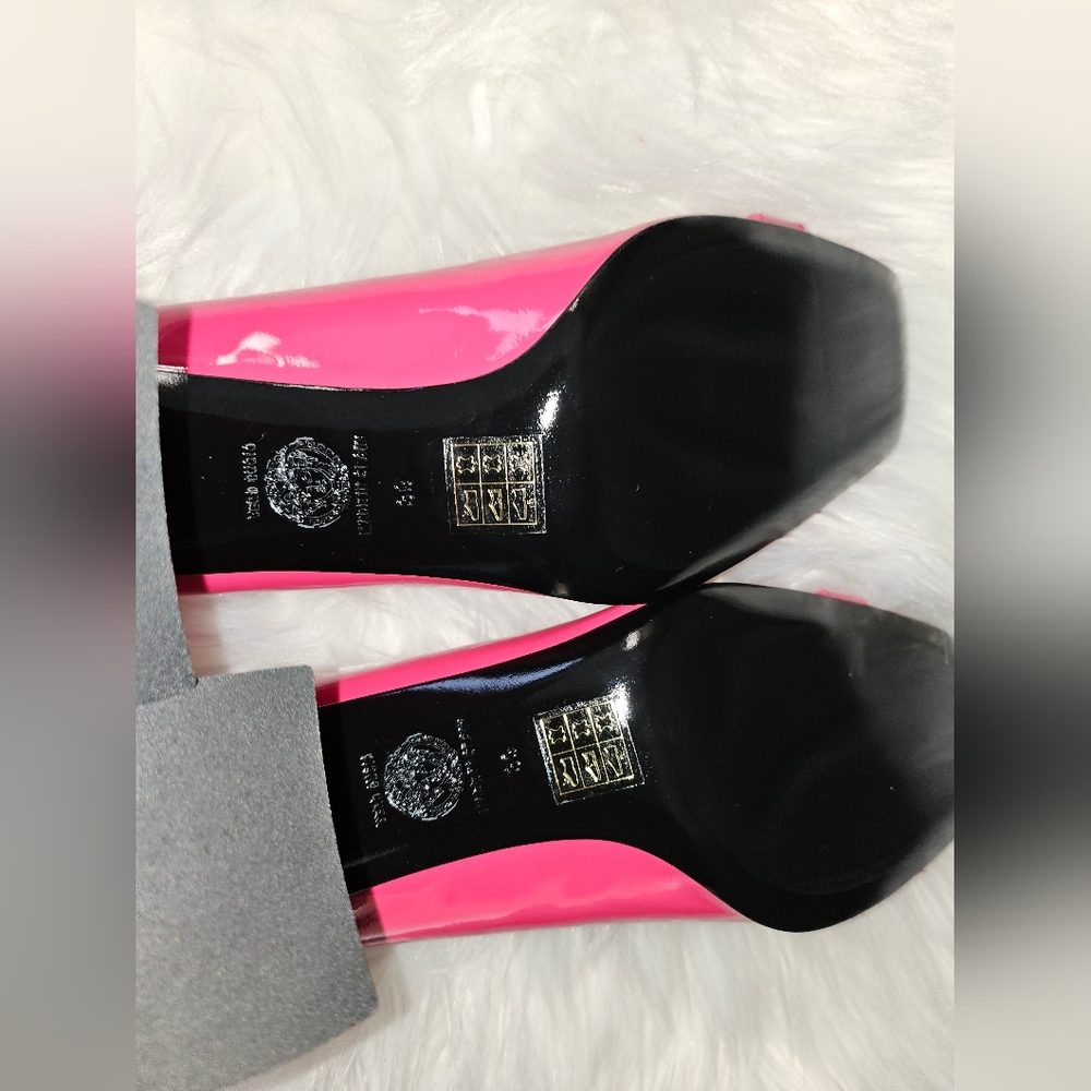 Versace heel pump - Picture 6 of 7